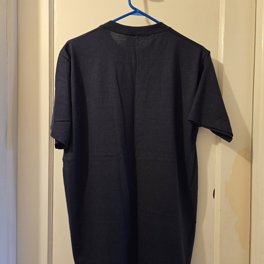 T-shirt - Picture 2 of 4